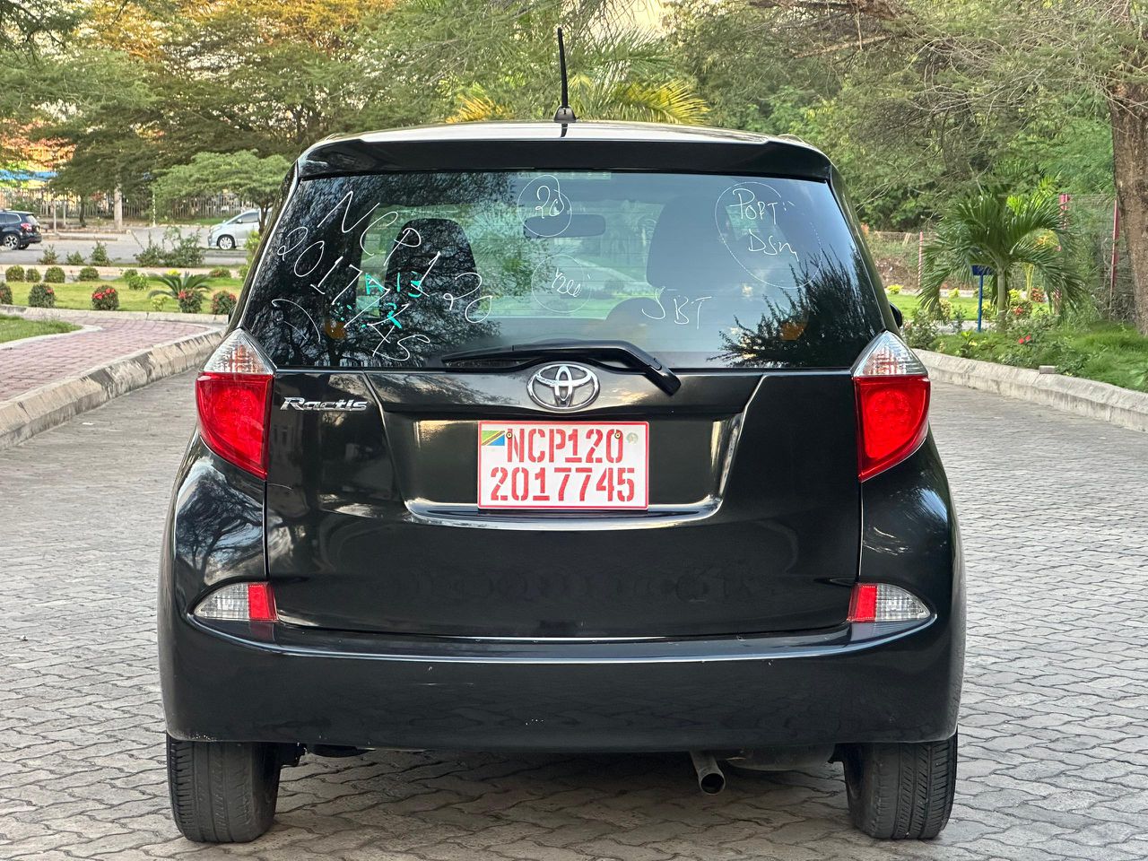 TOYOTA RACTIS thumbnail 2